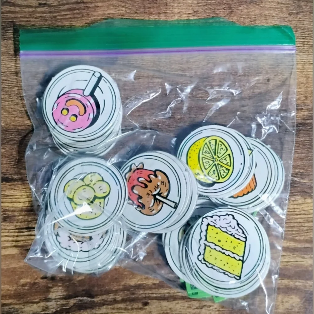 Don't Tip the Waiter Game - Picture 7 of 9